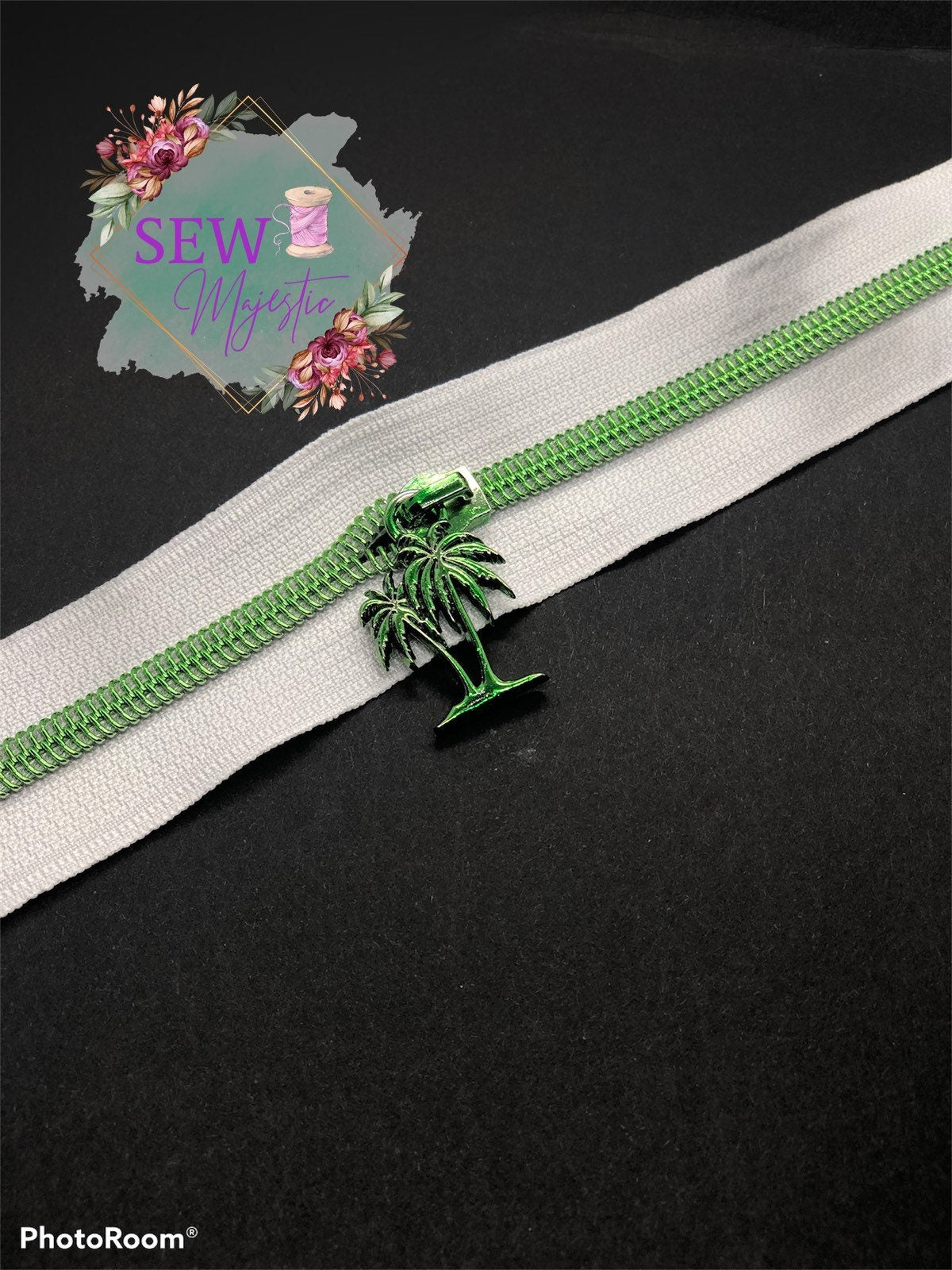 Exclusive Size #5 Palm Tree Zipper Pull for Nylon Zipper Tape, Palm Tree Zipper, Purse Hardware, Sew Majestic, Nylon Zipper Pull, Sewing