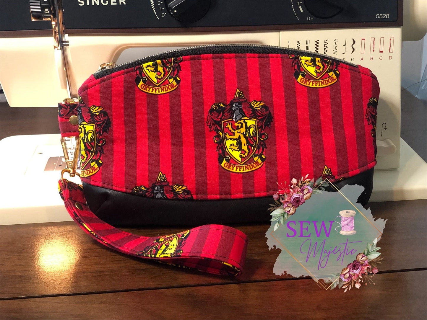 Wizard House Wristlets, Magic House Purse, Gift for Fandom, Fantasy Gift, Theme Park Purse, Custom Wristlets, Birthday Gift for Girl