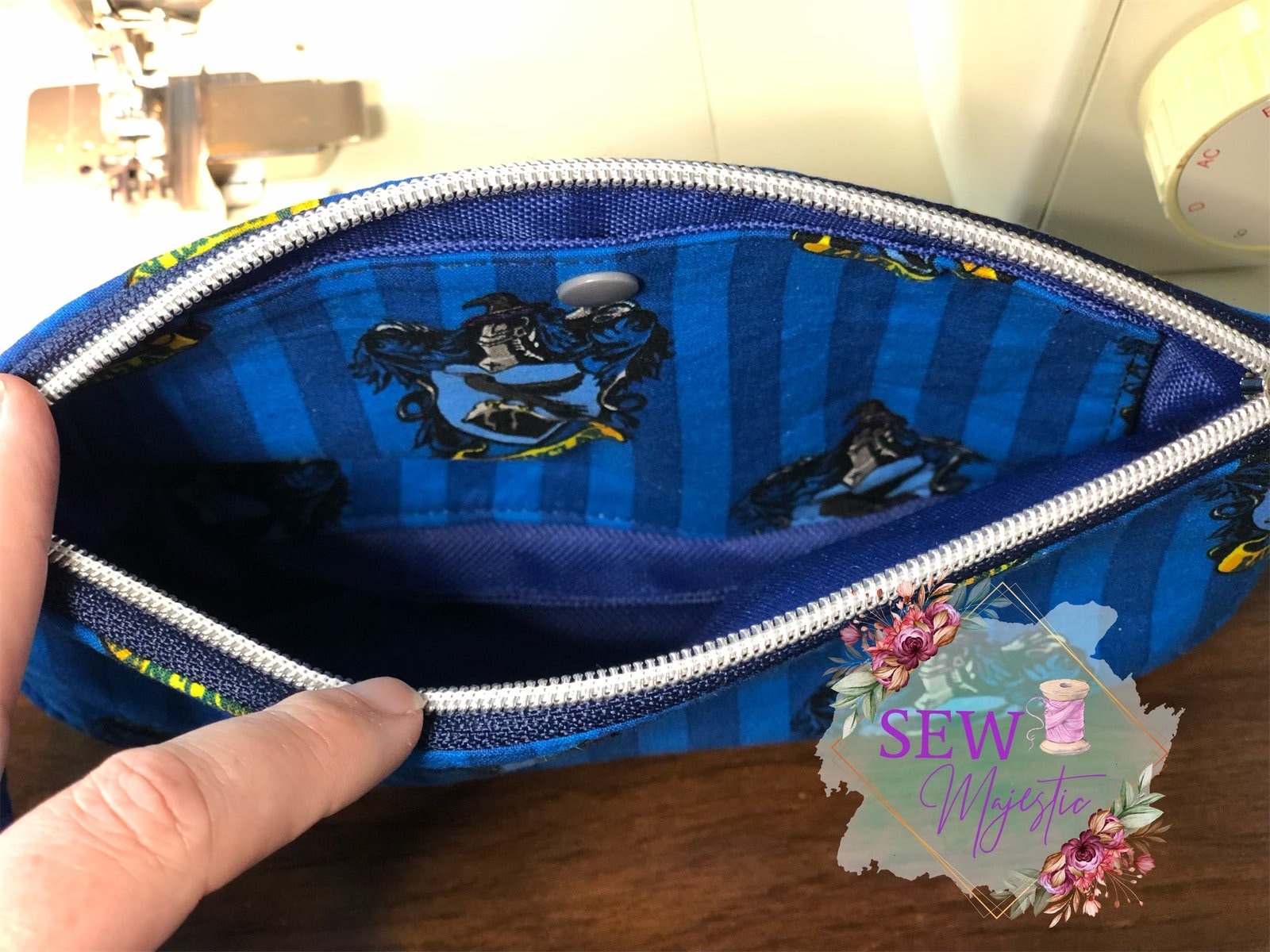 Wizard House Wristlets, Magic House Purse, Gift for Fandom, Fantasy Gift, Theme Park Purse, Custom Wristlets, Birthday Gift for Girl