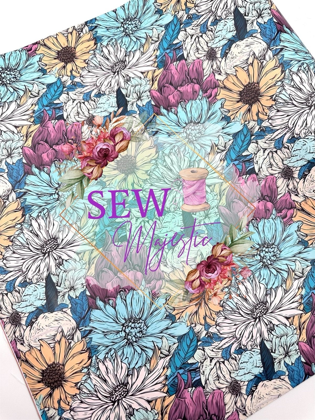 Printed Vinyl Fabric, For Sewing, Bagmaking, Vinyl Fabric, Roll of, Smooth Vinyl, with Canvas Backing, Floral Prints, Animal, Sew Majestic