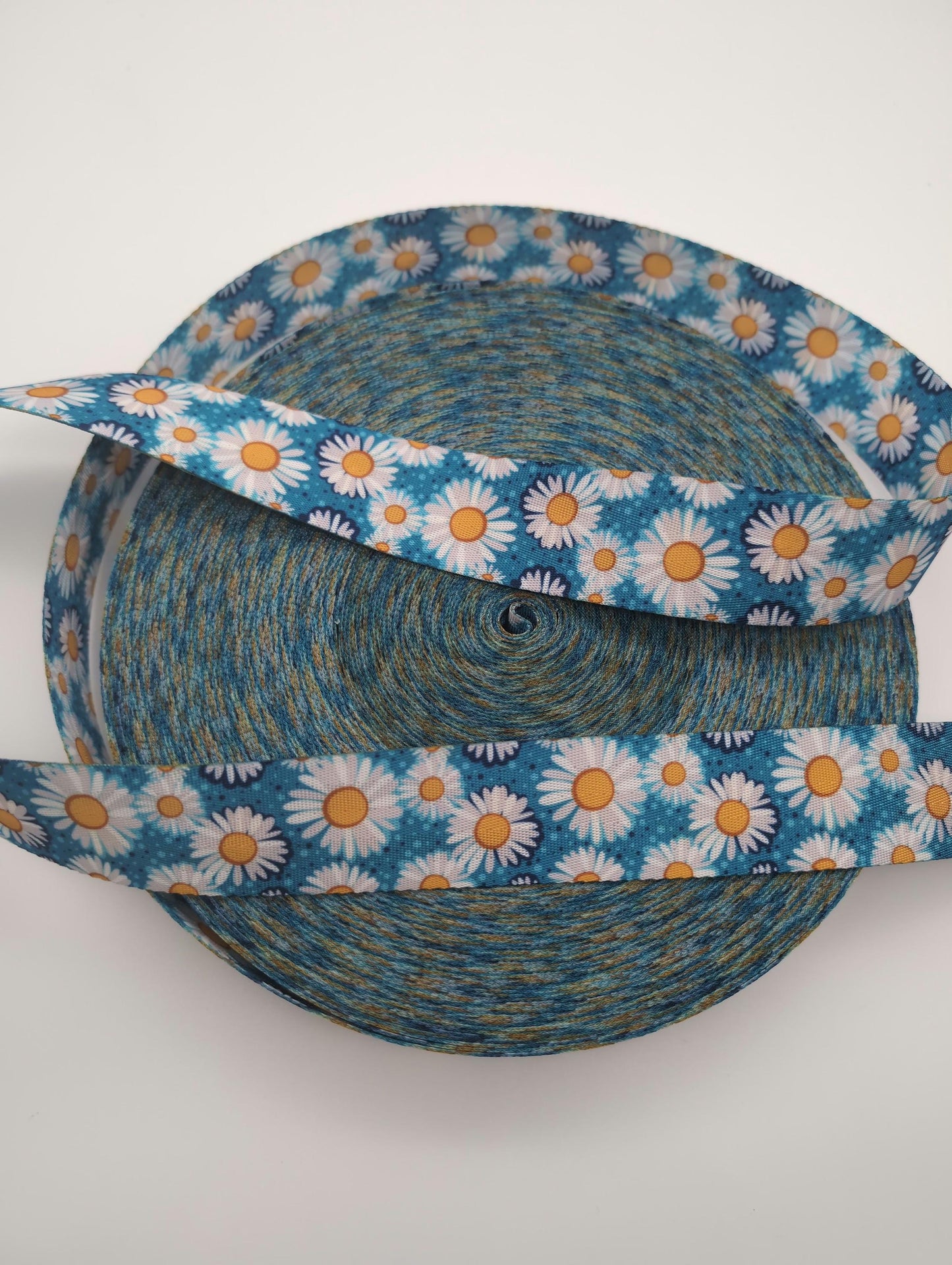 1" or 1.5" Daisy Webbing By the Yard, For Bagmaking, For Straps, By the Yard, Sewing Notion, Sewing Supply, Floral Webbing, Flower Straps