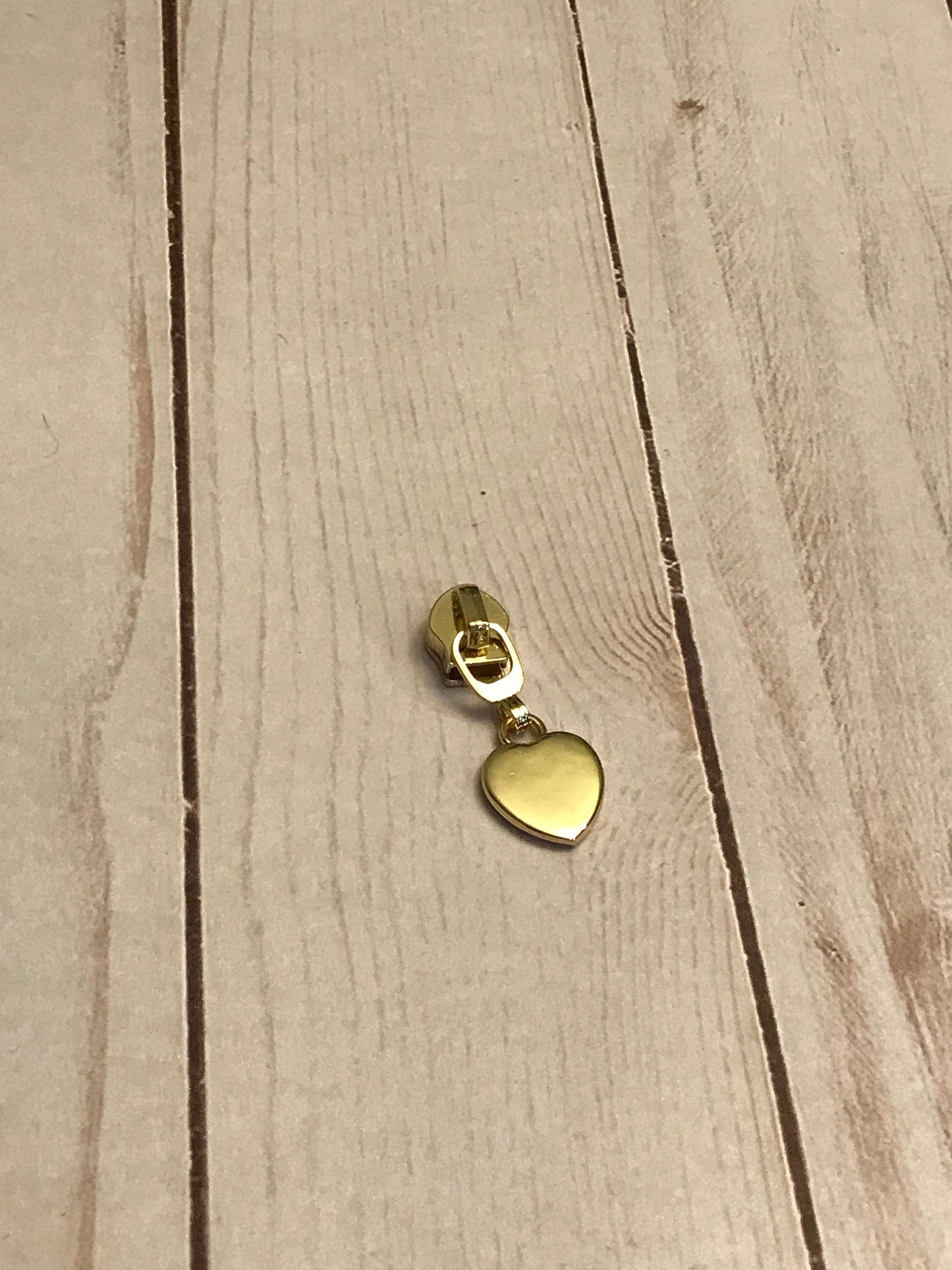 Heart Zipper Pull for Nylon Zipper Size #5, Zipper Pull, Heart Zipper, Nylon Zipper Pull, Rainbow Zipper Pull, Rose Gold, Bagmaking supply