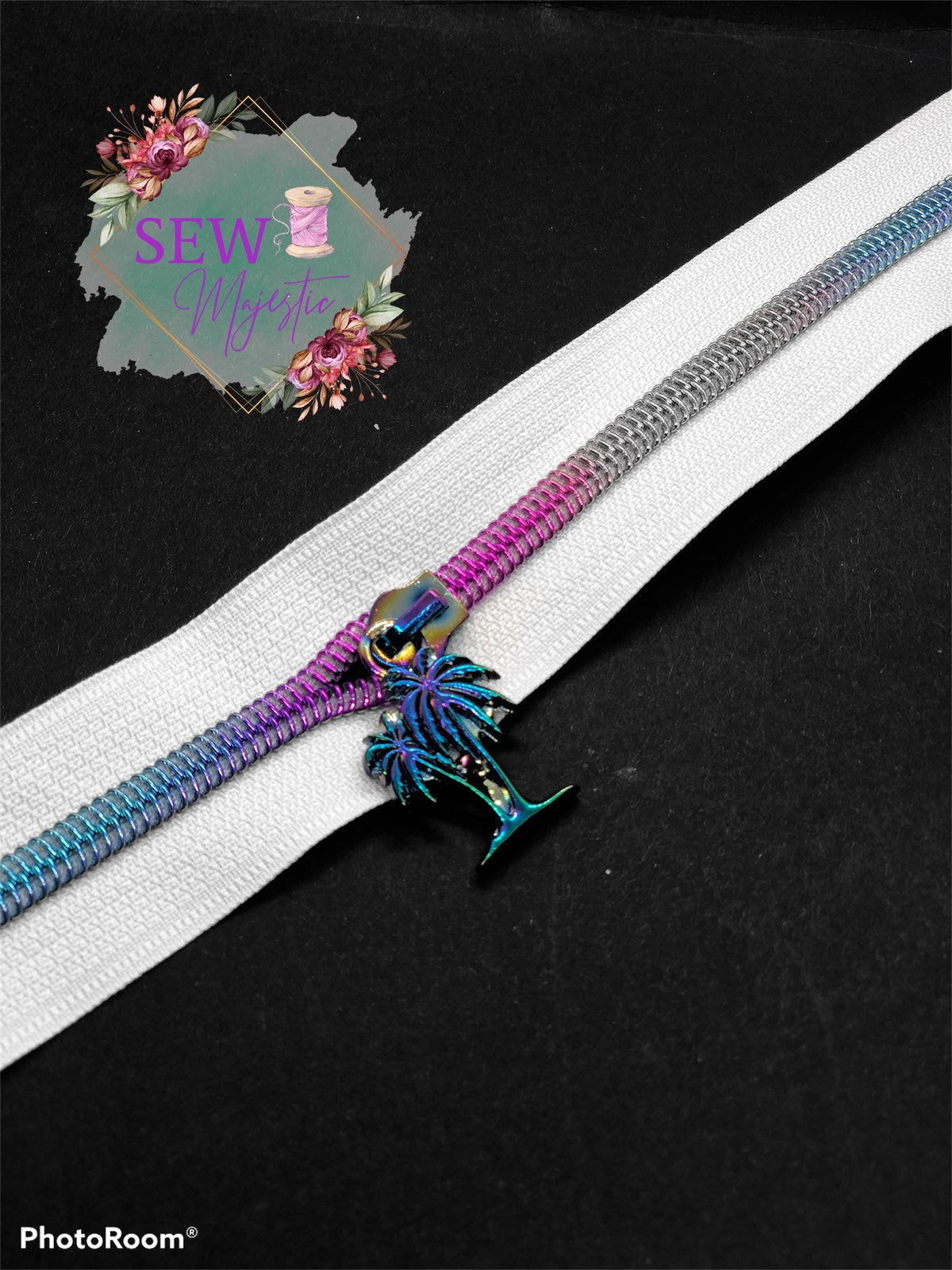 Exclusive Size #5 Palm Tree Zipper Pull for Nylon Zipper Tape, Palm Tree Zipper, Purse Hardware, Sew Majestic, Nylon Zipper Pull, Sewing