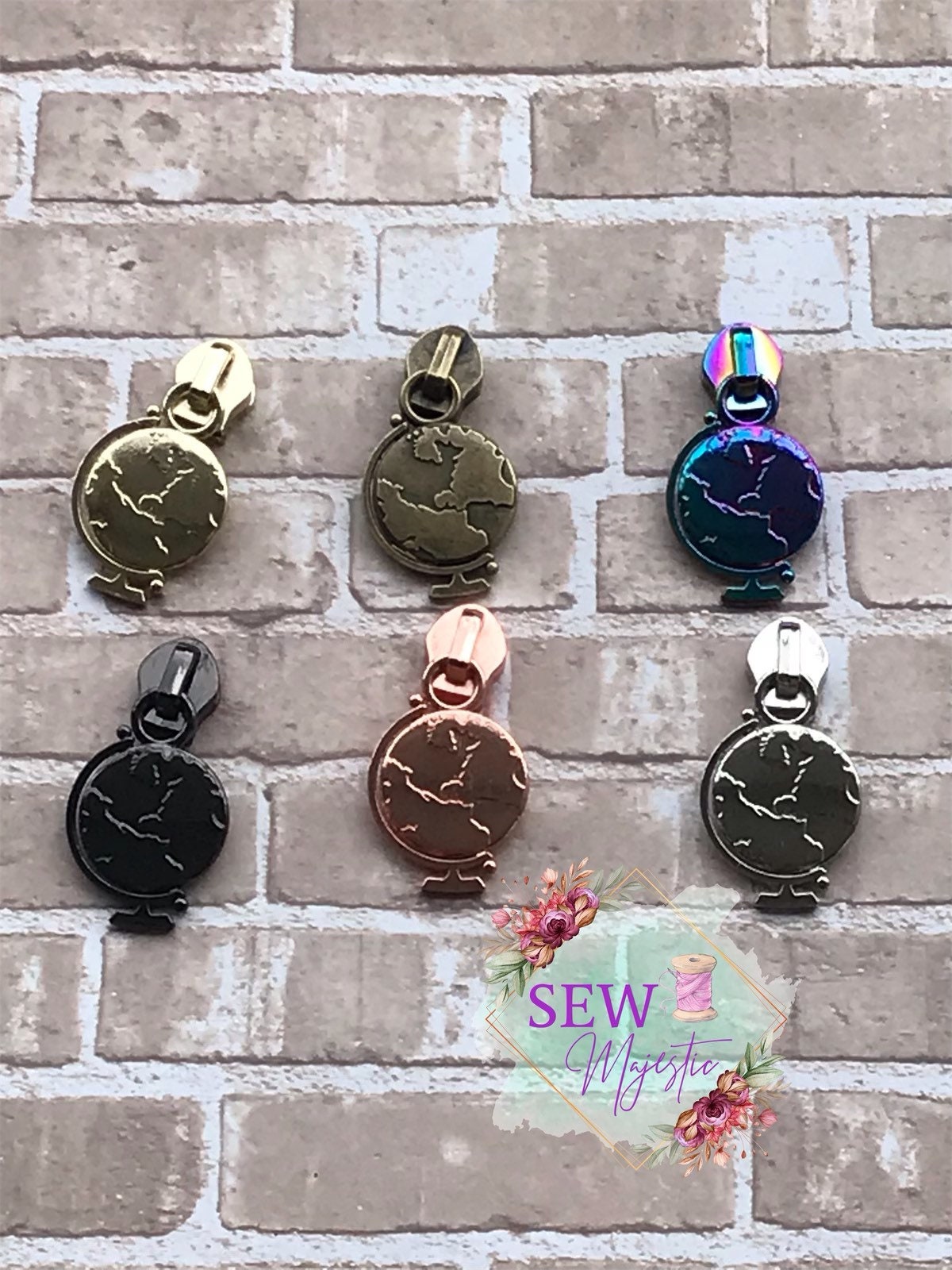 Globe Zipper Pull, Size #5 Zipper, Nylon Zipper Pull, Exclusive to Sew Majestic, Travel Zipper Pull, Vacation Zipper Pull, Bagmaking