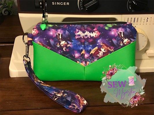 Chibi style wristlet, Anime wristlet, Harlequin Wristlet, purse, Gift for her, Spooky Gift, Gift for Horror Fan, Gift for Anime lovers