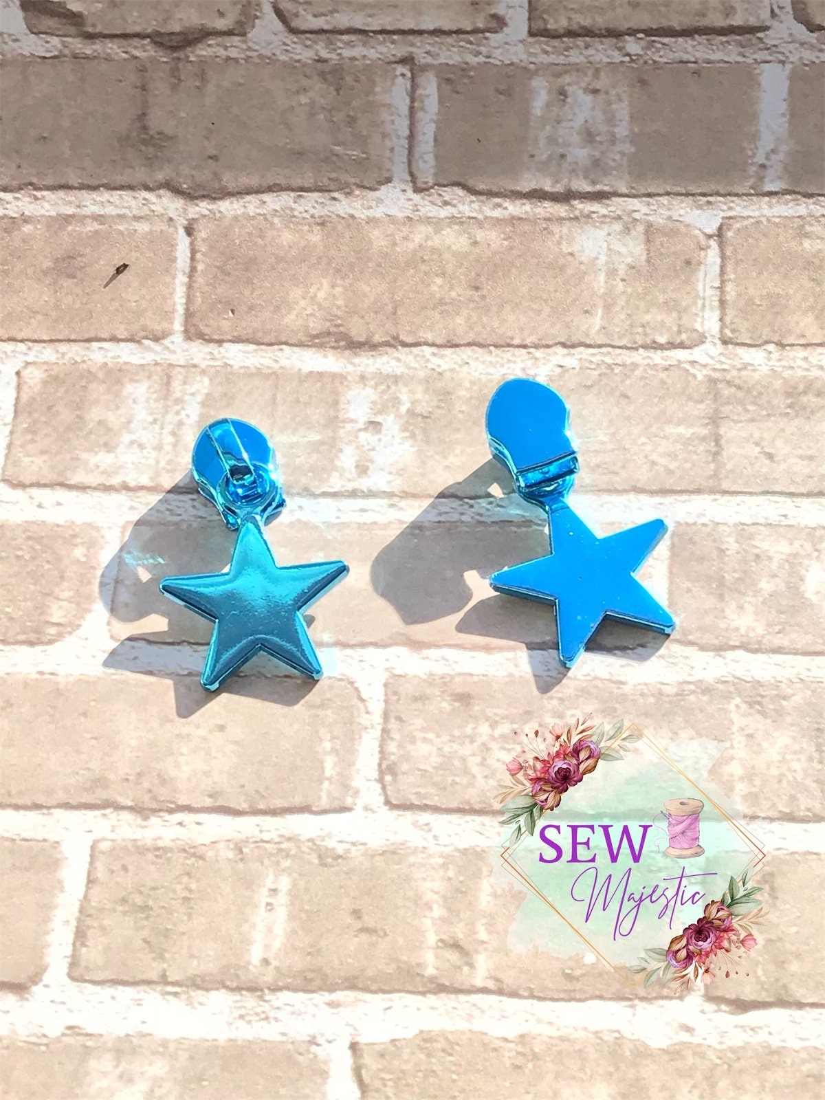 Red or Blue Size #5 Star Nylon Zipper Pull, Custom Zipper Pull, Star Zipper Pull, Red Zipper Pulls, Blue Zipper Pulls, Bagmaking Supply