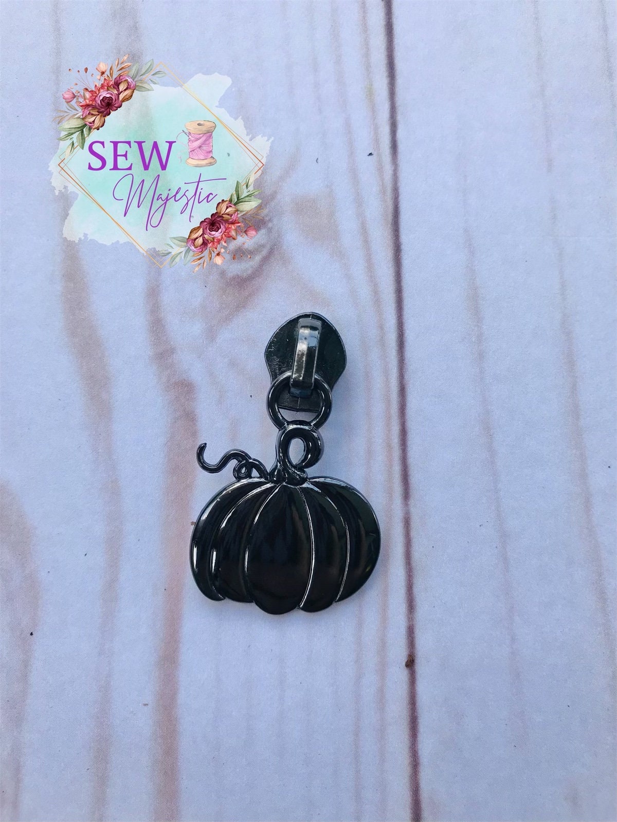Exclusive Pumpkin Size #5 Zipper Pull for Nylon Zipper Tape