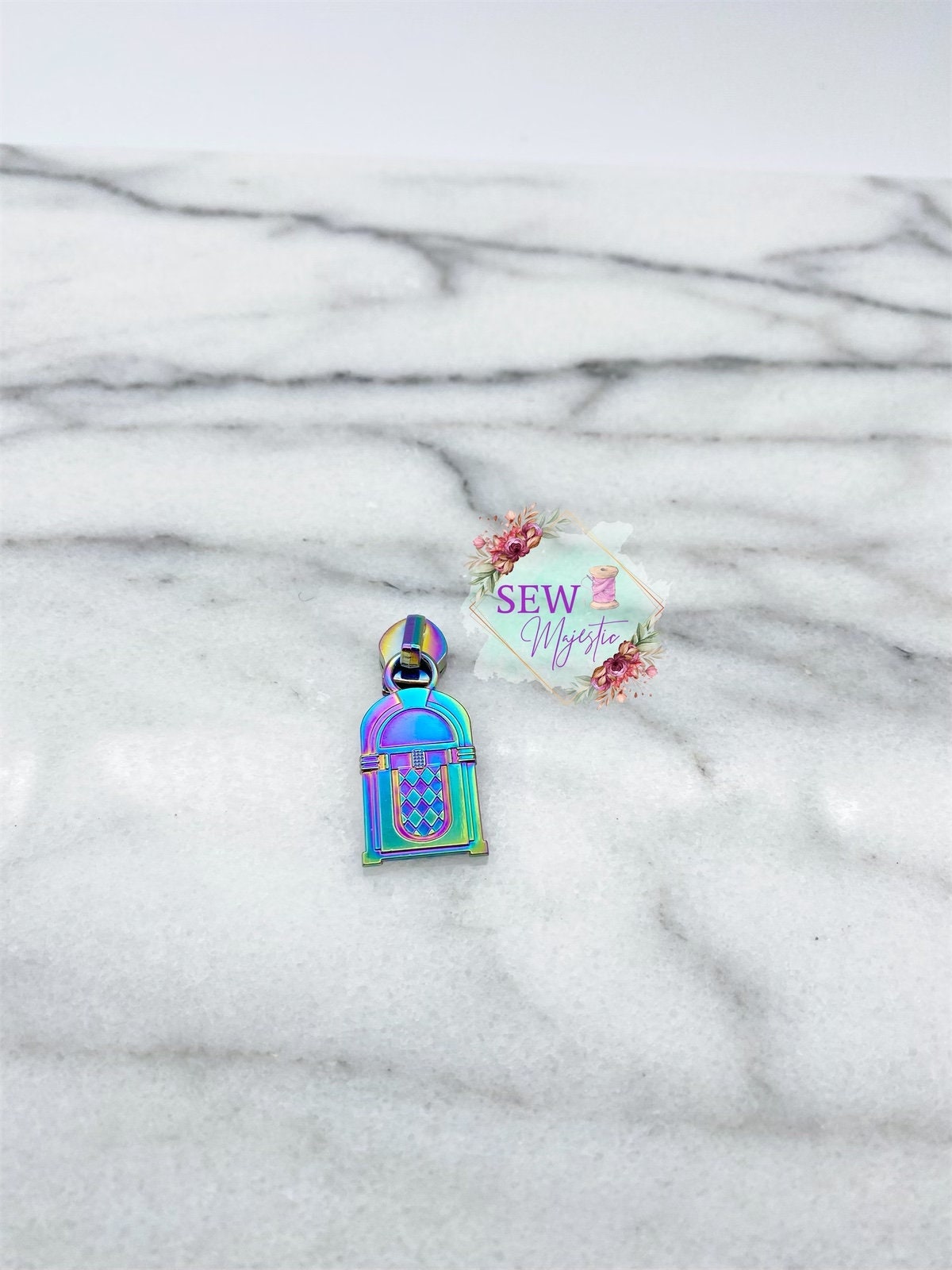 Jukebox Zipper Pull, Retro Zipper Pull, Size #5, Nylon Zipper Pull, For Nylon Zipper Tape, Exclusive to Sew Majestic, Bagmaking Supply