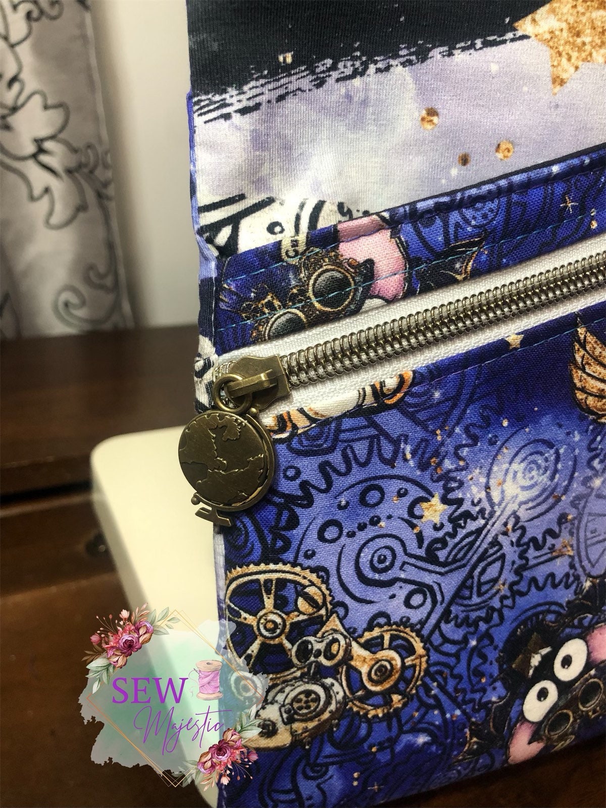 Book Sleeve with Zipper, Book Sleeve with pocket, Steampunk Book sleeve, Steampunk Animals Booksleeve, Birthday Gift, For Reader, Book Lover