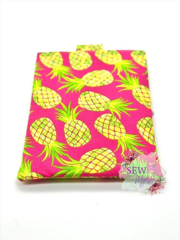 Pineapple Book Sleeve, with pocket, Summer Book sleeve, Teacher Gift, E-Reader Cover, Tablet Protector, Gift for Reader, Sew Majestic