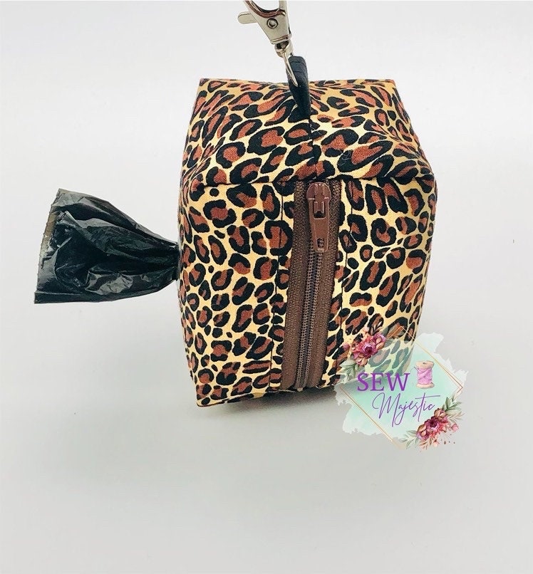 Dog Poop Bag Holder, Dog Walking Bag, Leash Accessories, Gift for Dog Lovers, Dog Mom, Dog Dad, Gift for Pet Lovers, Leopard Print Pet Bag