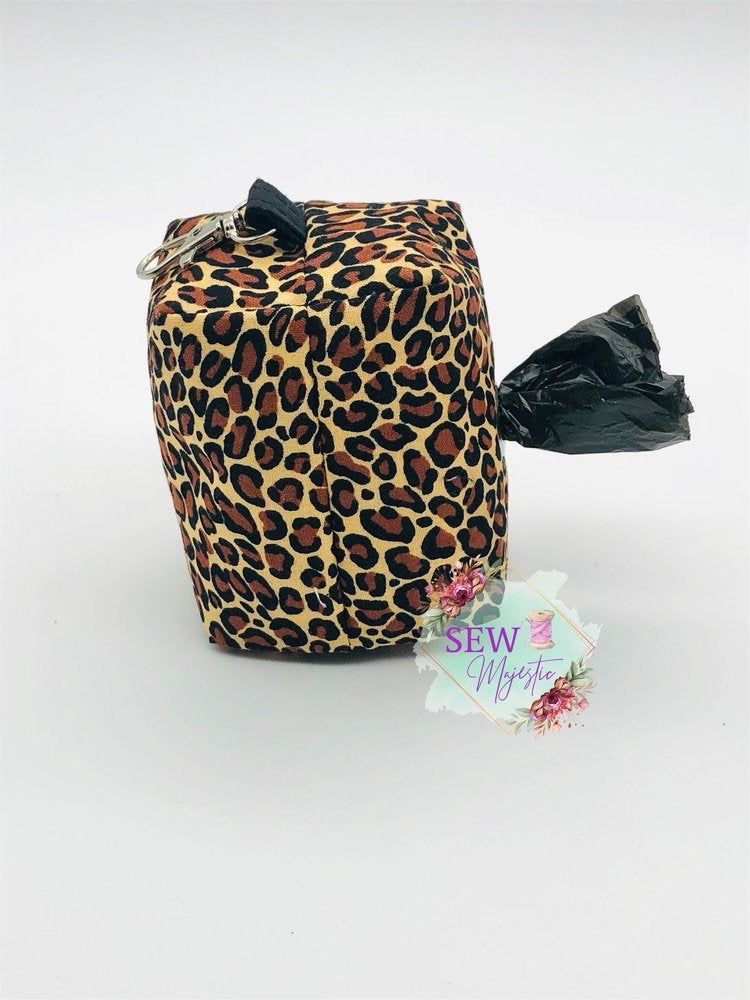 Dog Poop Bag Holder, Dog Walking Bag, Leash Accessories, Gift for Dog Lovers, Dog Mom, Dog Dad, Gift for Pet Lovers, Leopard Print Pet Bag