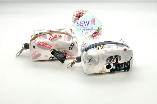 Dog Poop Bag Holder, Dog Walking Bag, Leash Accessories, Gift for Dog Lovers, Dog Mom, Dog Dad, Gift for Pet Lovers, Dog Accessories, Dogs