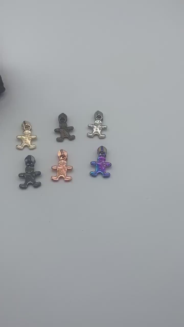 Gingerbread Men Zipper Pulls, Size #5 Zipper, Exclusive to Sew Majestic, Christmas Zipper Pulls, For Nylon Zipper Tape, Sewing Notion